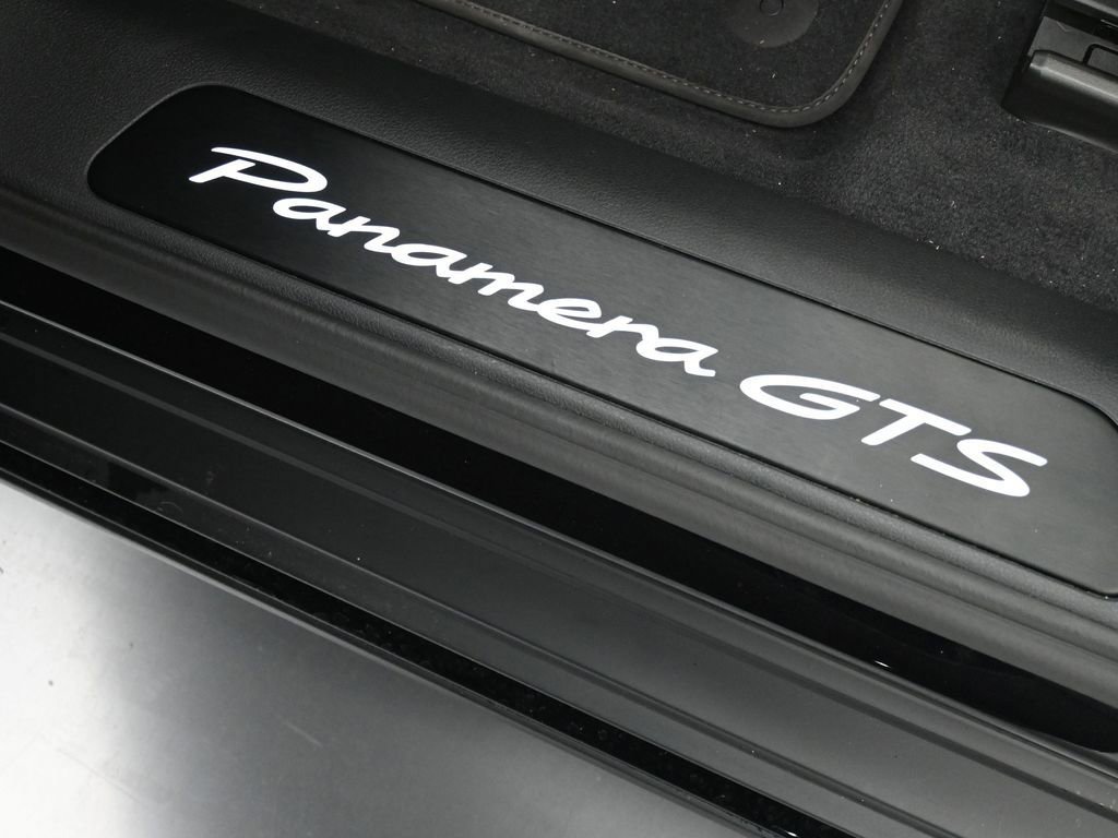 Certified 2026 Porsche Panamera GTS image 26