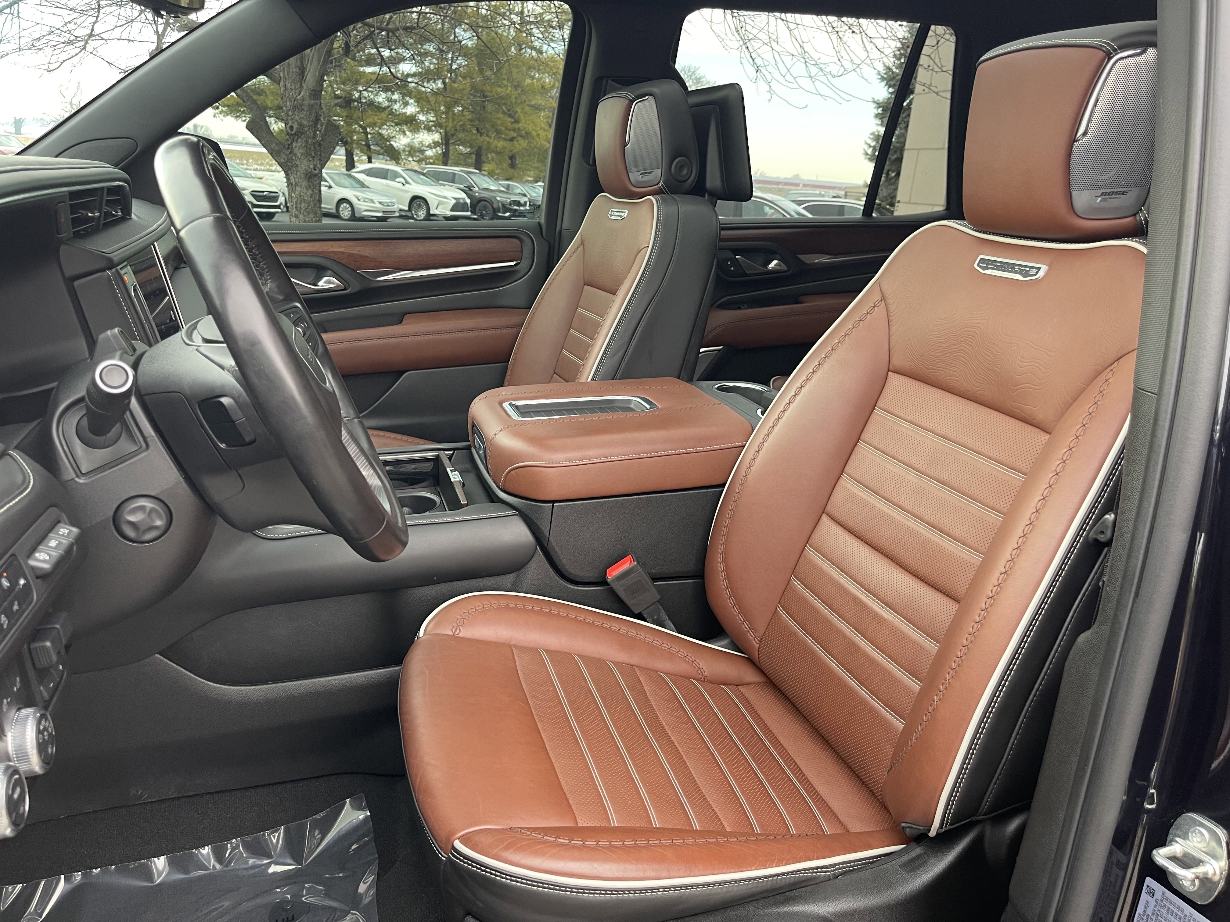 Used 2023 GMC Yukon Denali Ultimate image 19