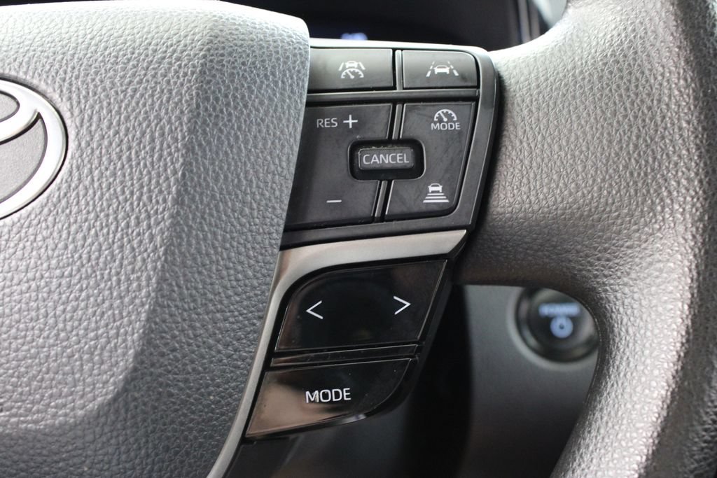 Used 2025 Toyota Camry LE FWD image 25