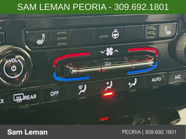 New 2025 Jeep Grand Cherokee Laredo image 19