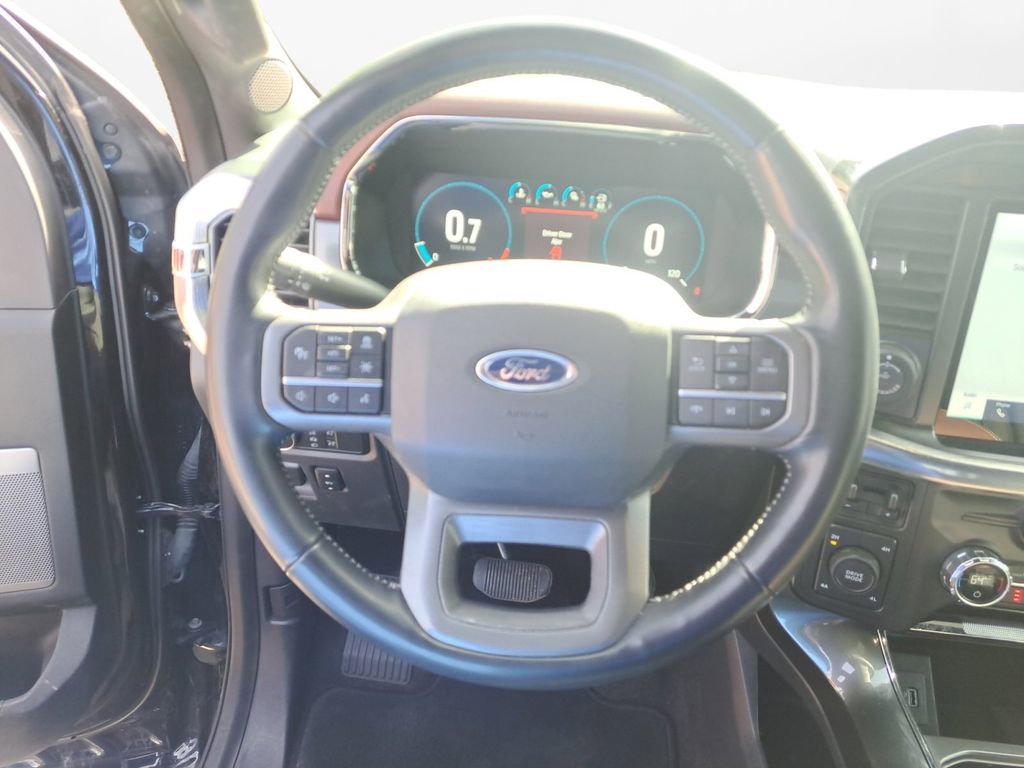 Used 2021 Ford F150 Lariat image 12