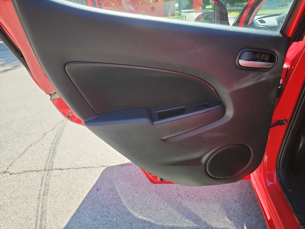 Used 2011 MAZDA MAZDA2 Sport FWD image 19