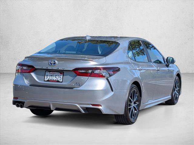 Used 2024 Toyota Camry SE FWD image 5