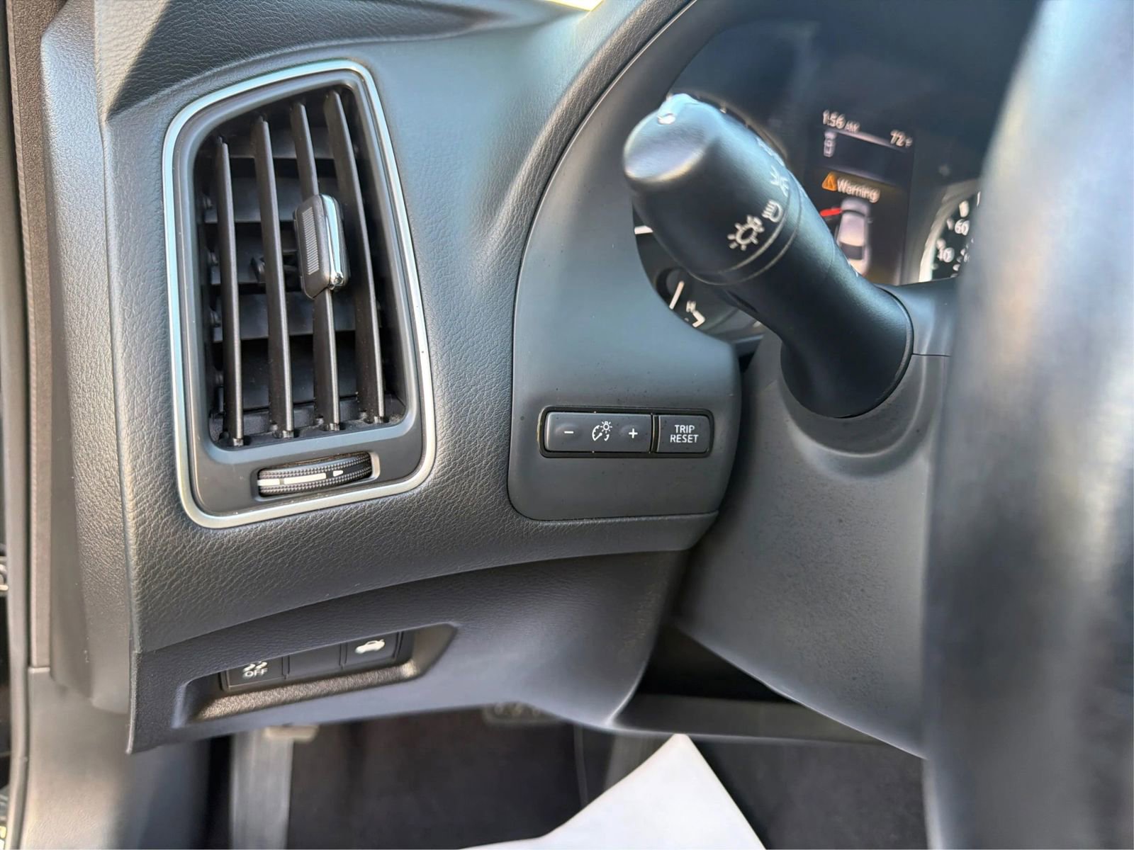 Used 2020 INFINITI Q50 Luxe RWD image 18