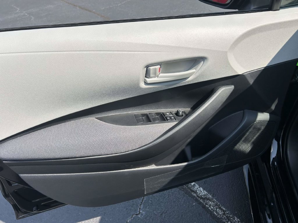 New 2026 Toyota Corolla LE FWD image 15