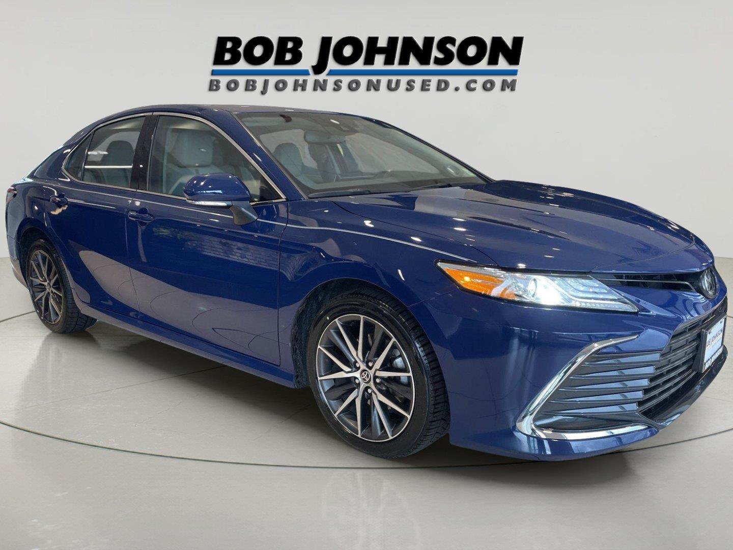 Used 2023 Toyota Camry XLE w/ Navigation Package FWD image 1