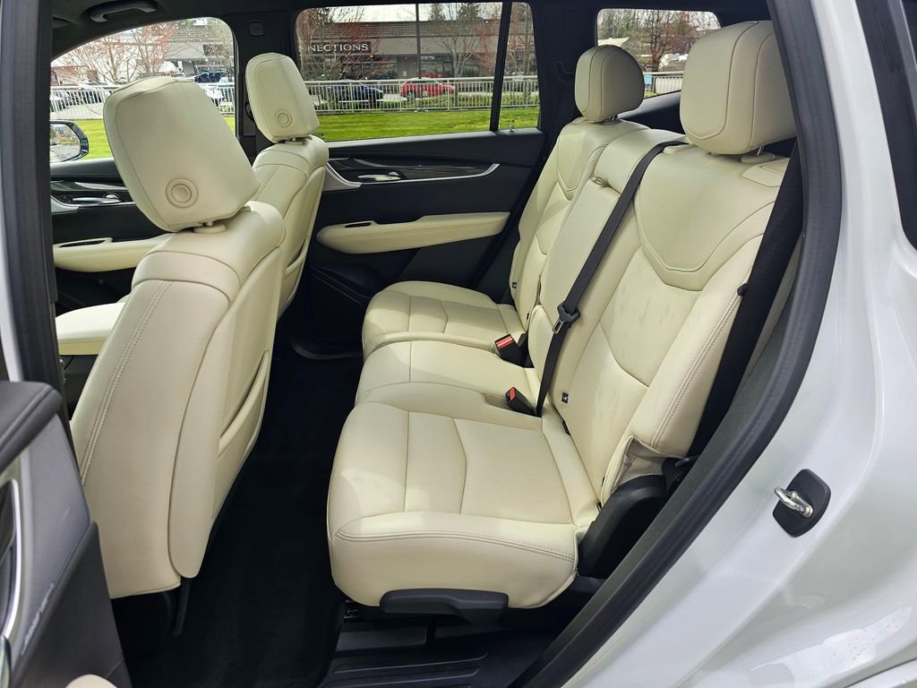 Certified 2023 Cadillac XT6 Sport image 16