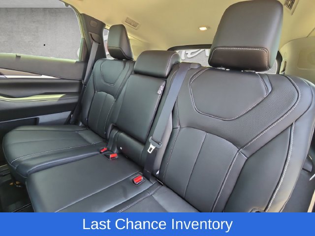 Used 2023 INFINITI QX60 Sensory w/ Cargo Package AWD/4WD image 23