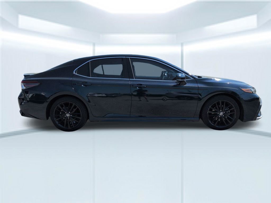 Used 2021 Toyota Camry XSE w/ Navigation Package image 19