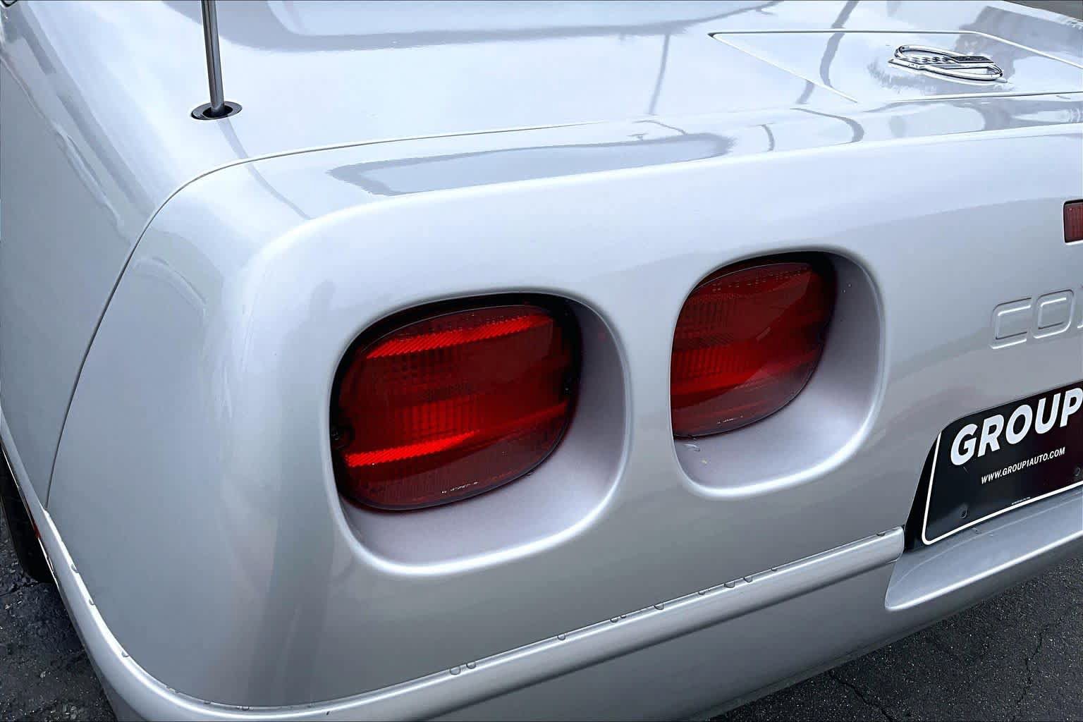 Used 1996 Chevrolet Corvette Convertible RWD image 27