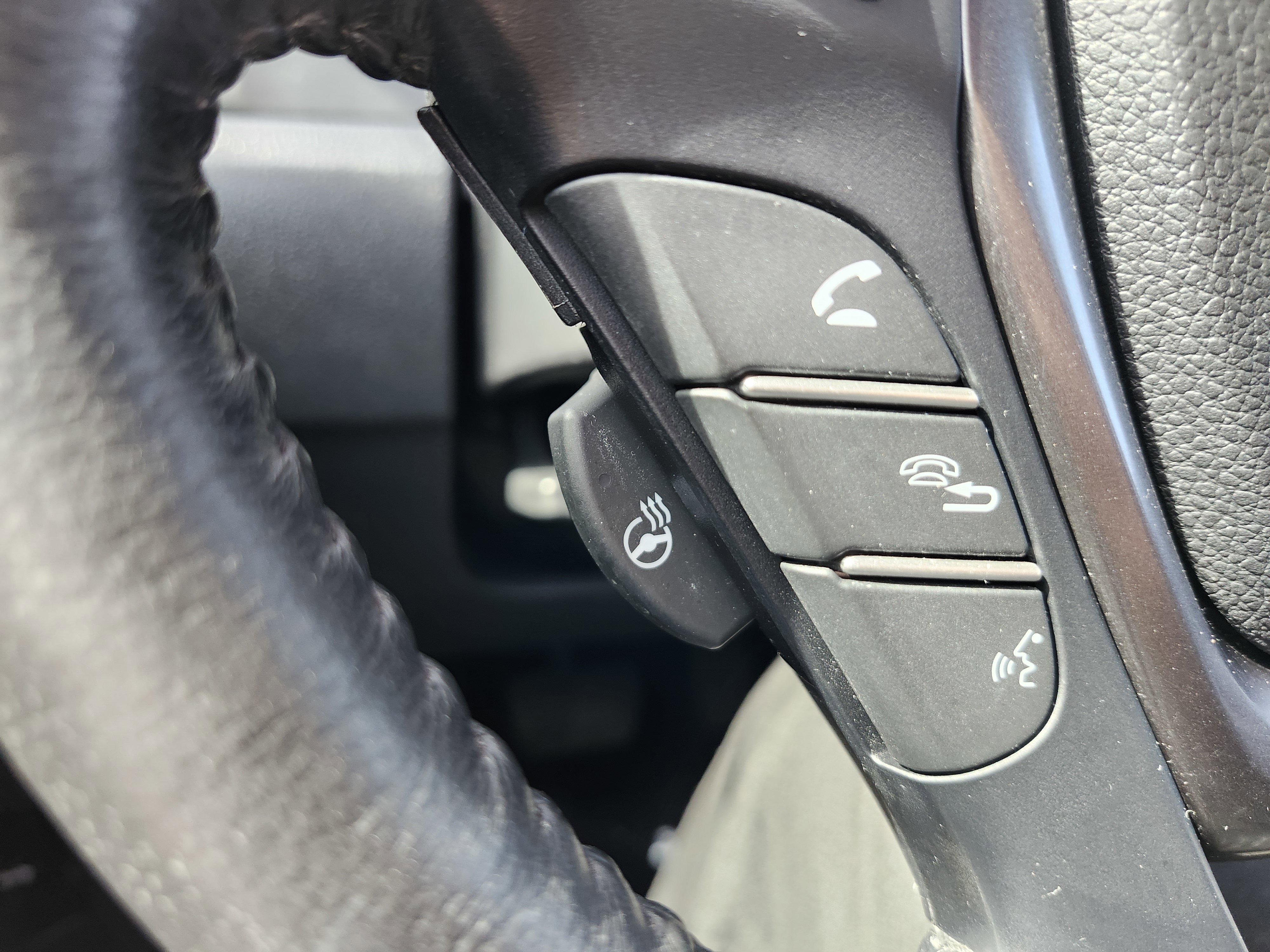 Used 2023 Honda Ridgeline RTL-E image 40