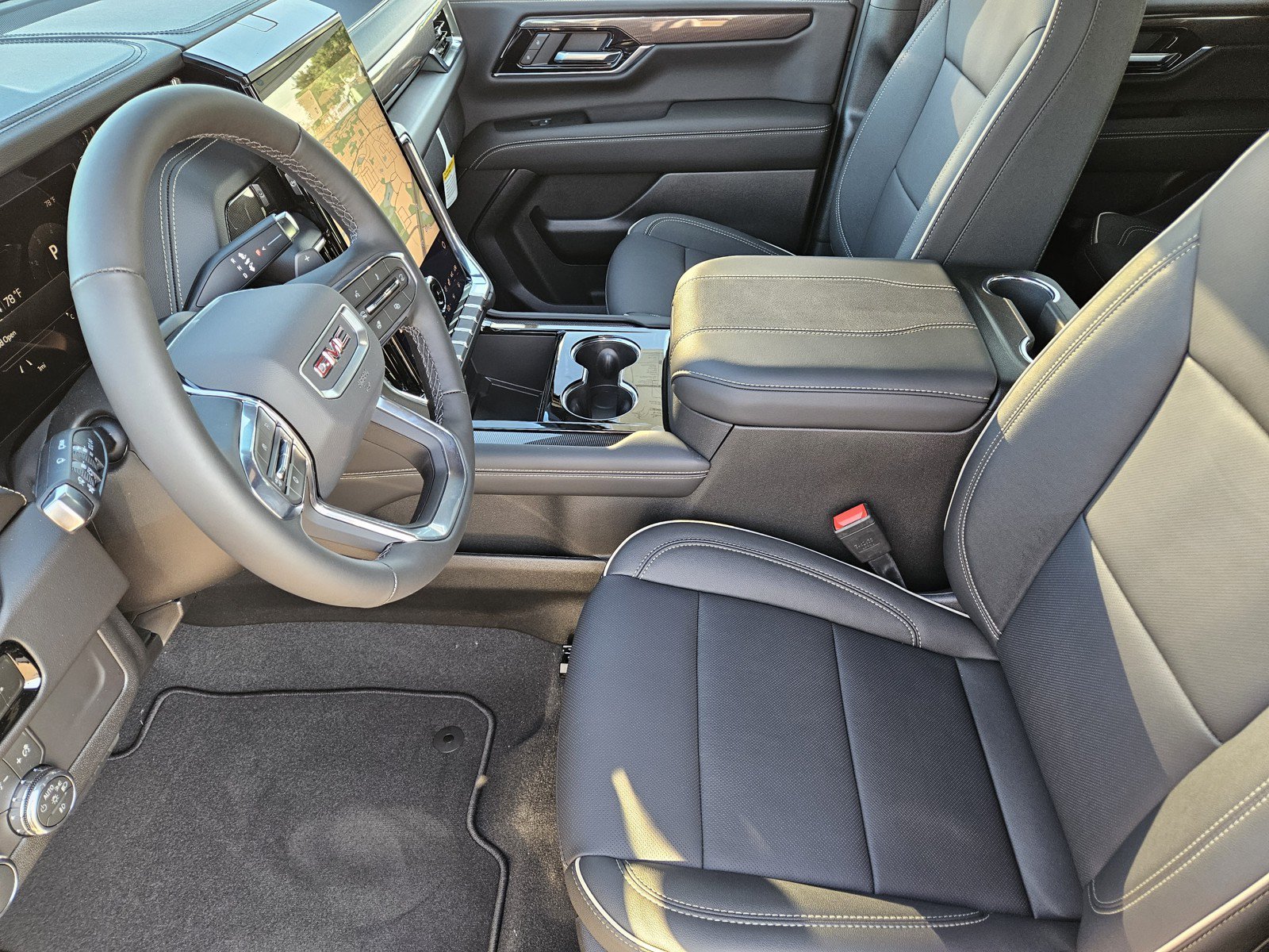 New 2027 GMC Yukon Elevation w/ Technology Package AWD/4WD image 9