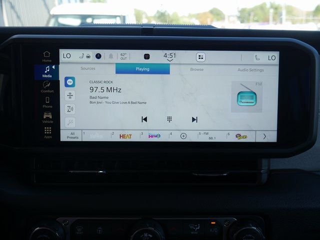 New 2025 Jeep Gladiator Sport image 20