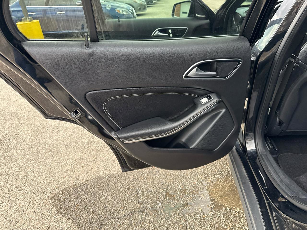 Used 2016 Mercedes-Benz GLA 250 image 16