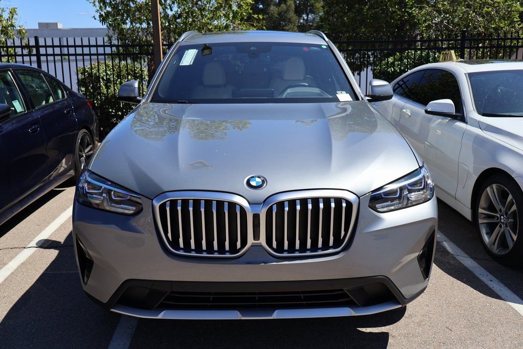 Certified 2024 BMW X3 sDrive30i w/ Premium Package w/ZPA image 3