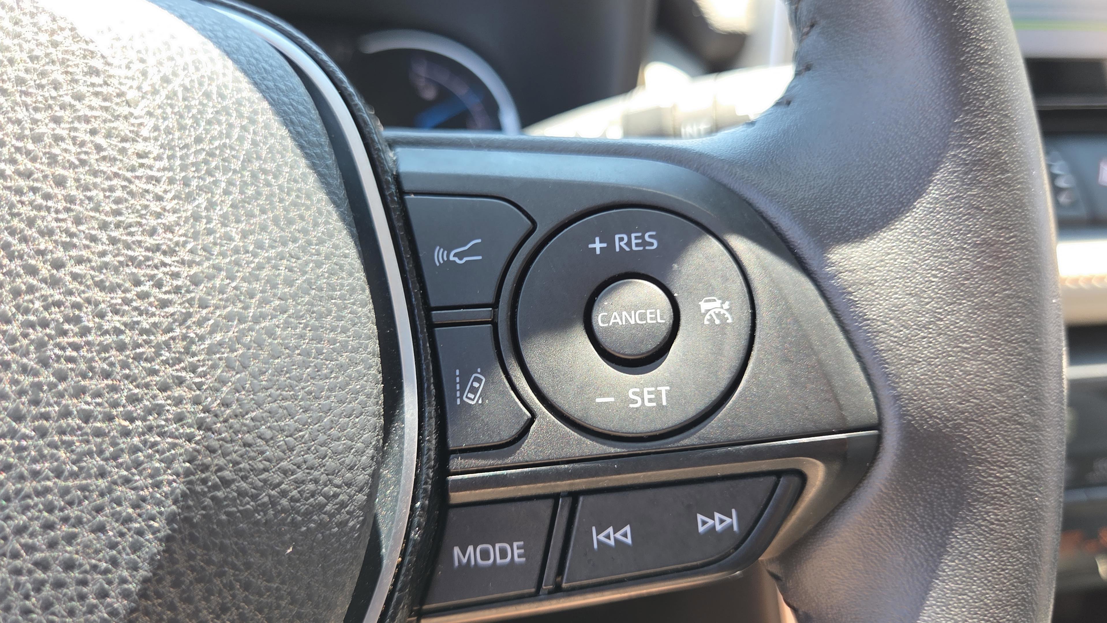 Used 2019 Toyota RAV4 Limited w/ Limited Grade Weather Package AWD/4WD image 26