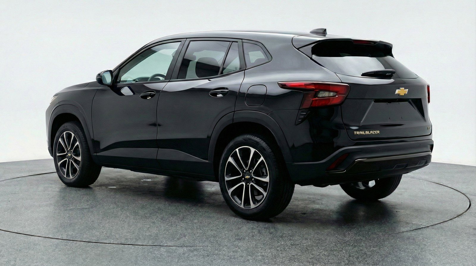 Used 2025 Chevrolet TrailBlazer LT FWD image 6