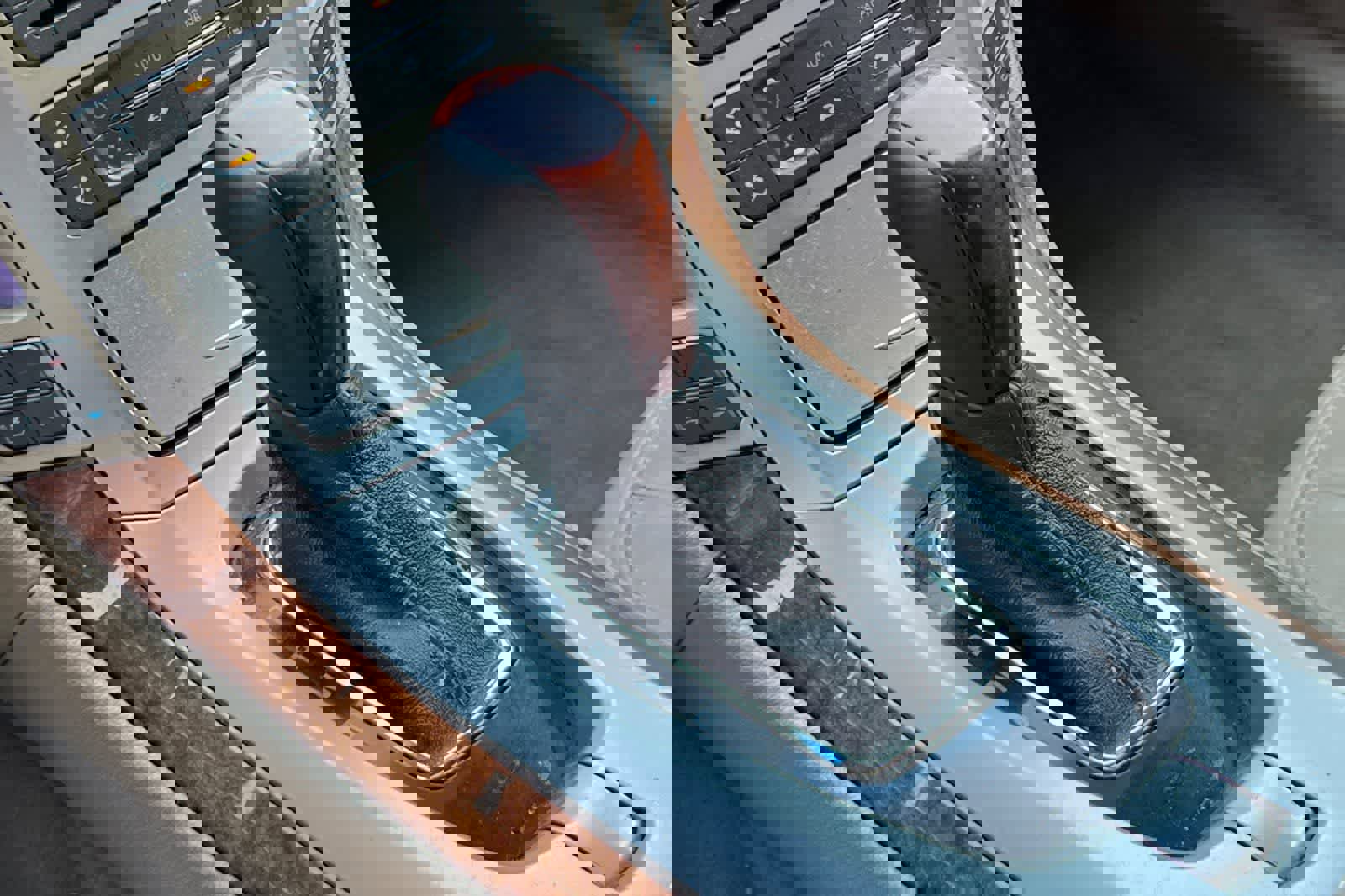 Used 2010 Cadillac CTS Premium image 21