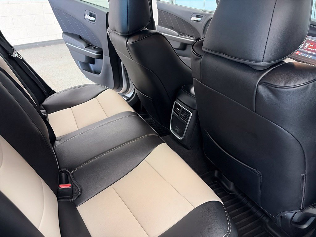 Certified 2023 Dodge Charger SXT RWD image 18