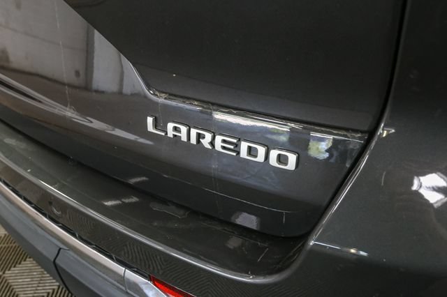 Used 2025 Jeep Grand Cherokee Laredo X w/ Luxury Tech Group I AWD/4WD image 11