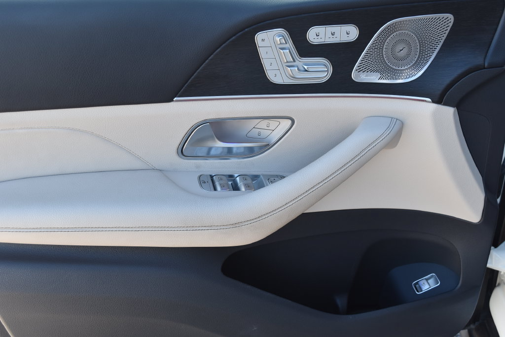 Used 2020 Mercedes-Benz GLE 350 4MATIC image 9