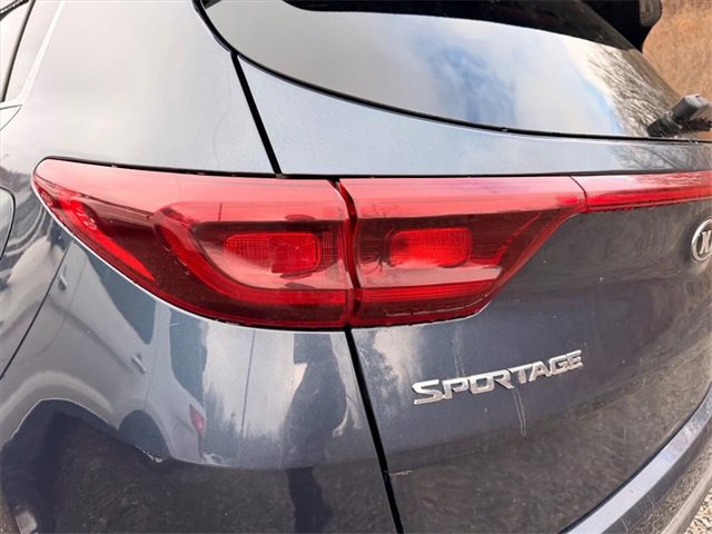Used 2021 Kia Sportage LX image 19