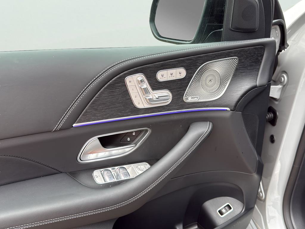 New 2026 Mercedes-Benz GLE 63 AMG S image 10