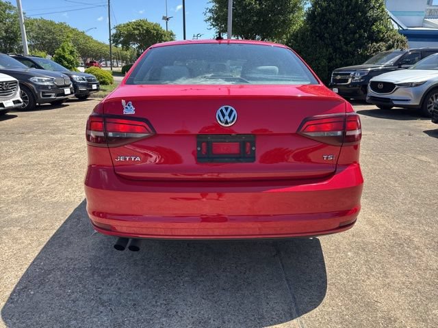 Used 2016 Volkswagen Jetta Sport FWD image 6