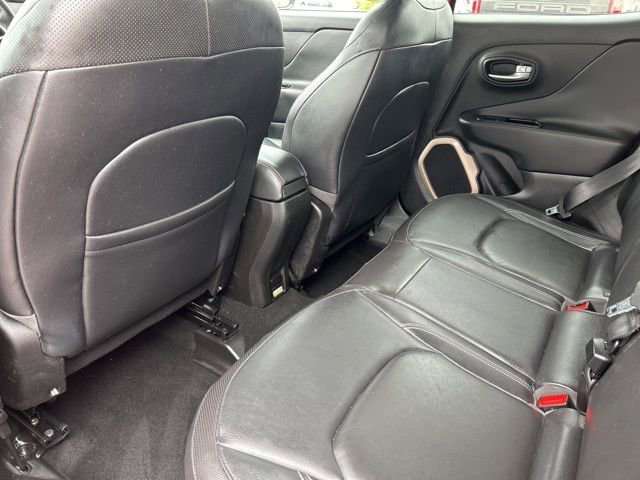 Used 2015 Jeep Renegade Limited AWD/4WD image 12