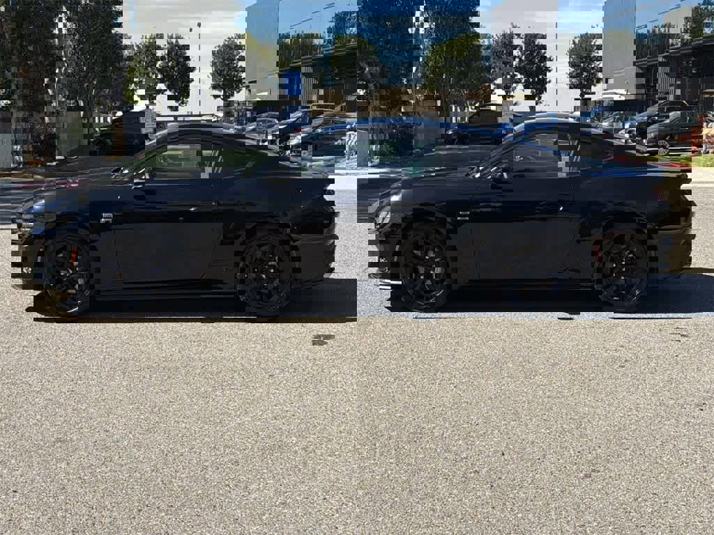 Used 2025 Ford Mustang GT image 3