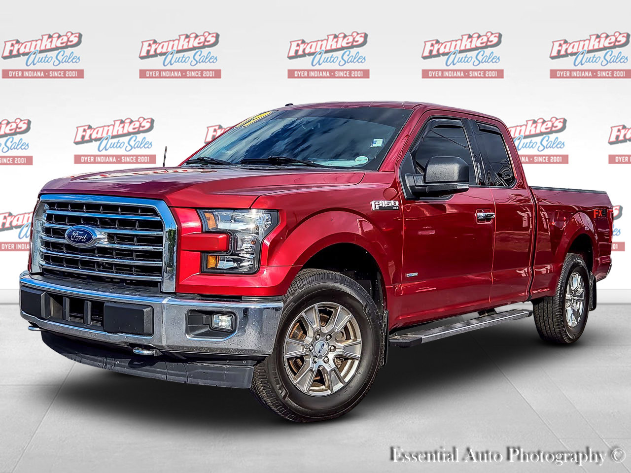Used 2017 Ford F150 XLT w/ Equipment Group 302A Luxury AWD/4WD video 1
