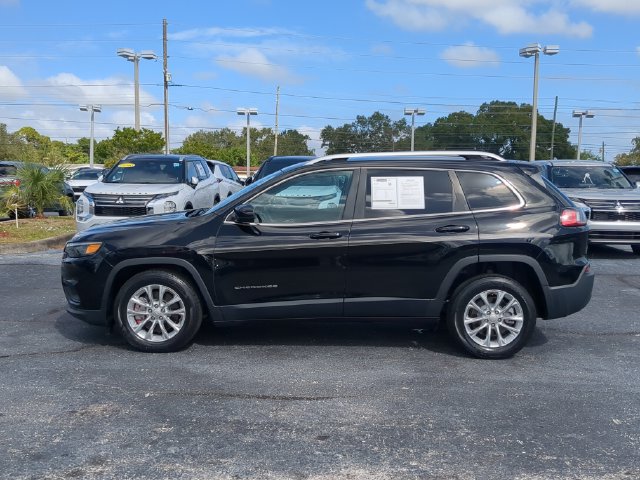 Used 2019 Jeep Cherokee Latitude w/ Popular Appearance Group FWD image 8