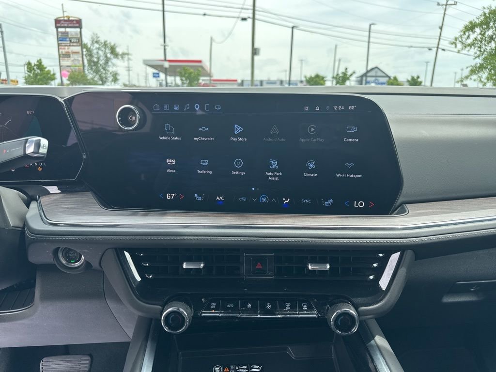 Used 2025 Chevrolet Tahoe LT AWD/4WD image 15