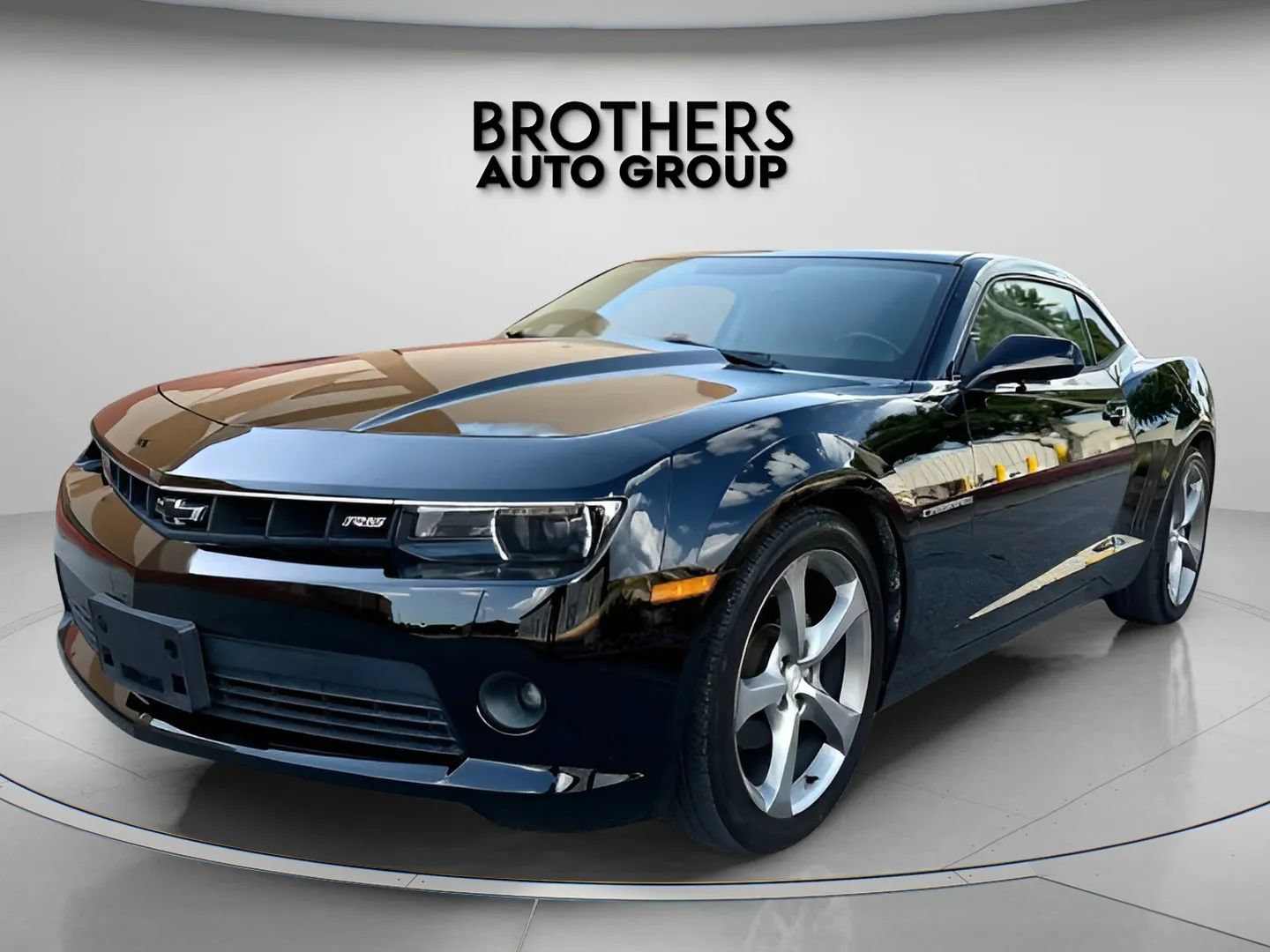Used 2014 Chevrolet Camaro LT w/ RS Package RWD image 8