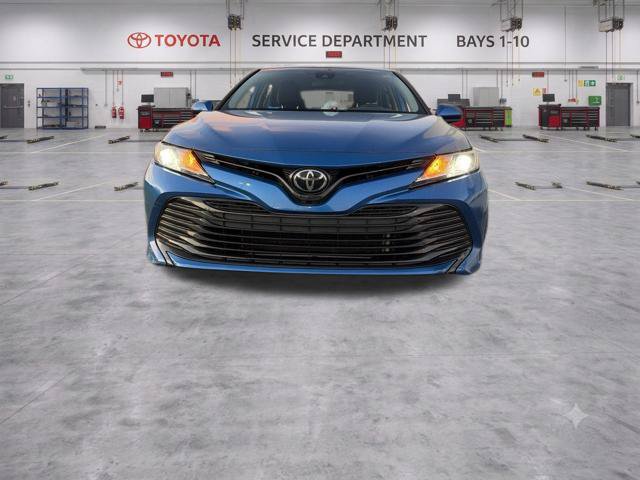 Used 2020 Toyota Camry LE FWD image 4