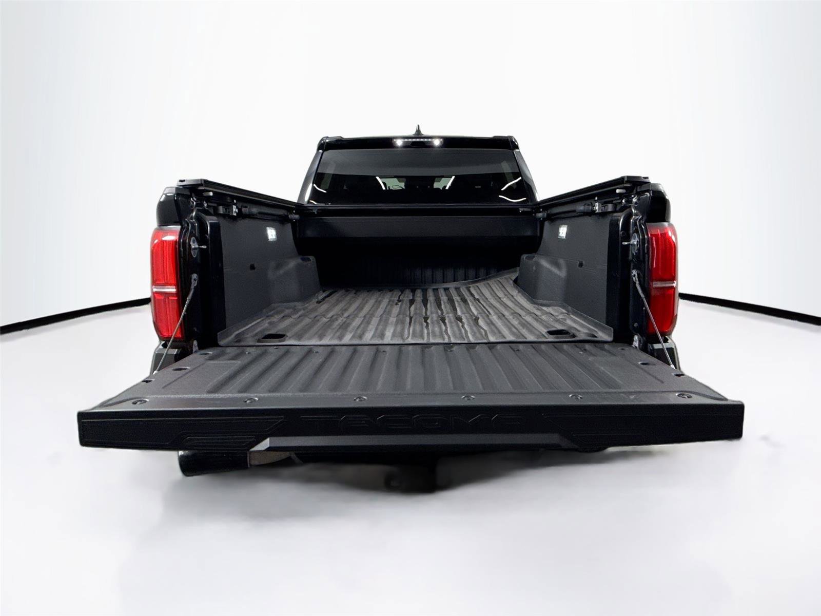 Certified 2024 Toyota Tacoma TRD Sport image 34