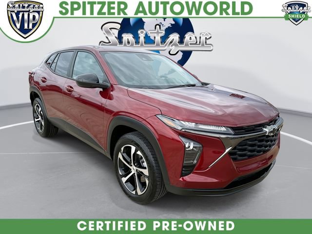 Used 2024 Chevrolet Trax RS w/ Driver Confidence Package image 1