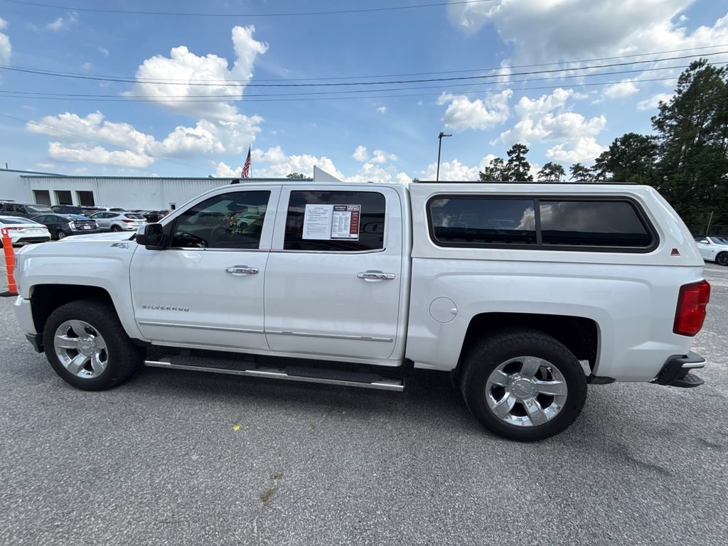 Used 2018 Chevrolet Silverado 1500 LTZ Z71 w/ LTZ Plus Package AWD/4WD image 5