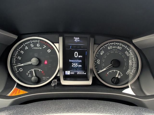 Used 2022 Toyota Tacoma SR5 AWD/4WD image 21