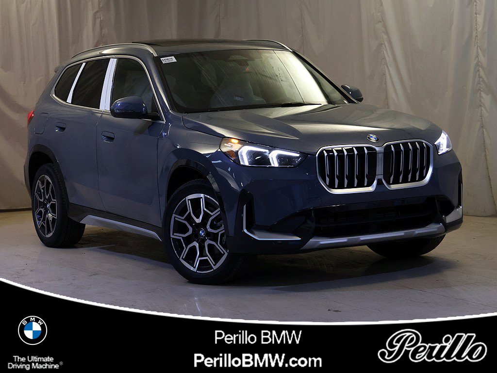 New 2026 BMW X1 xDrive28i w/ Technology Package AWD/4WD image 1