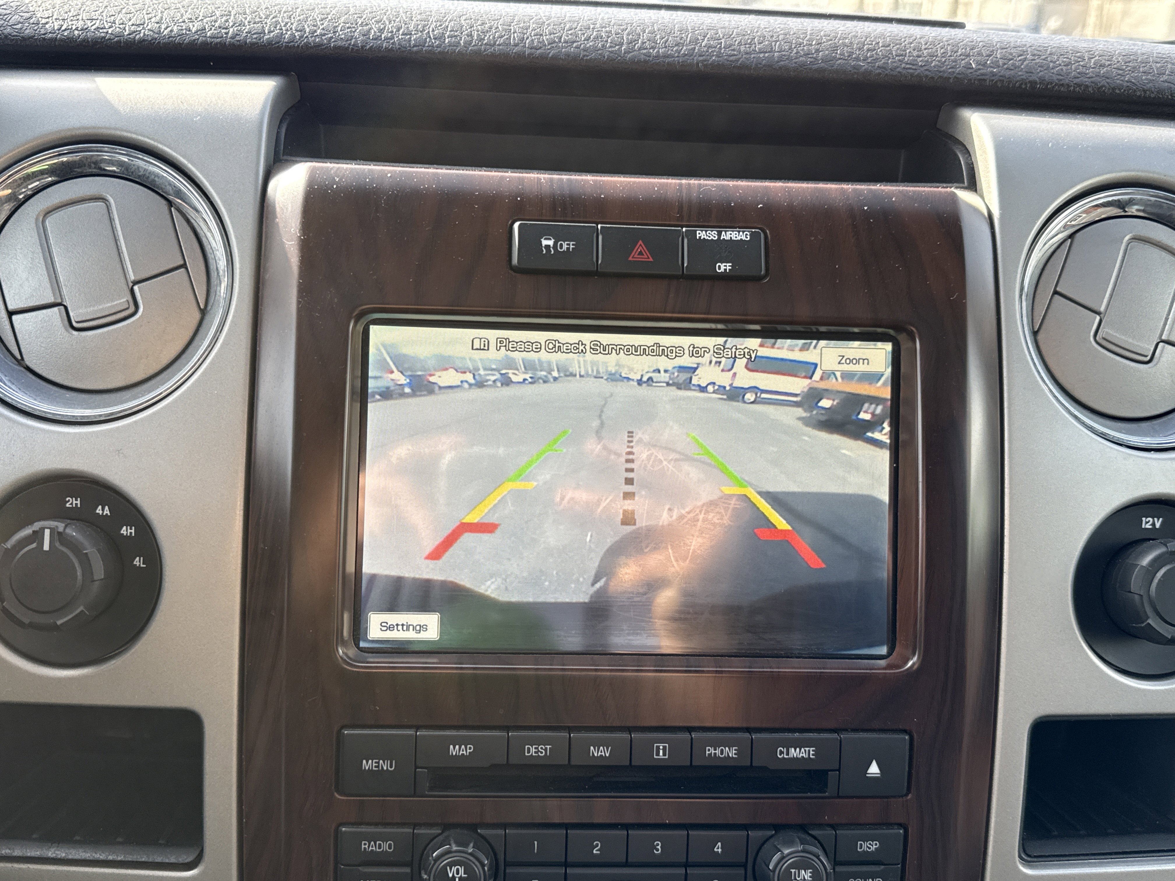 Used 2012 Ford F150 Lariat w/ Lariat Chrome Pkg image 22