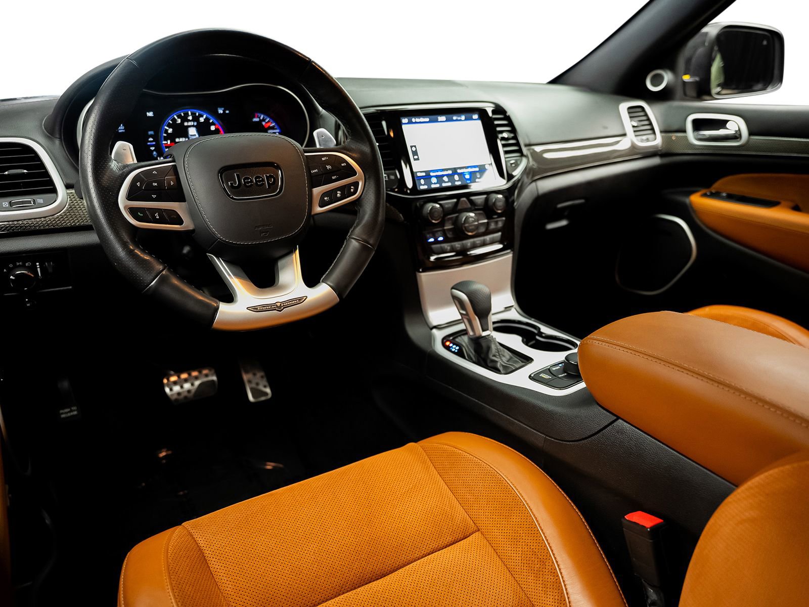 Used 2021 Jeep Grand Cherokee Trackhawk w/ Trailer Tow Group IV AWD/4WD image 42