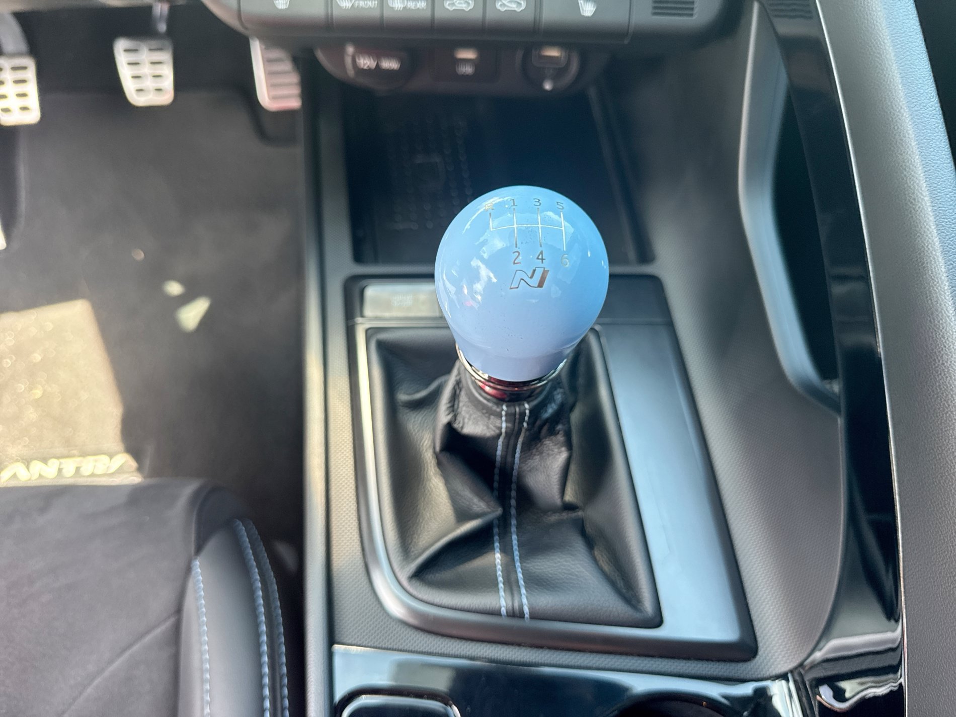 Used 2022 Hyundai Elantra N FWD image 19