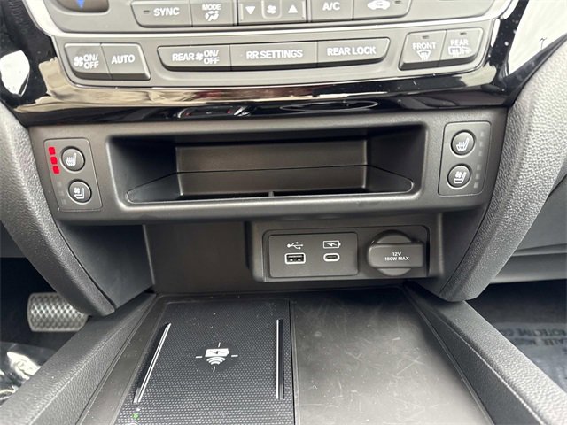 Used 2025 Honda Ridgeline Black Edition image 22