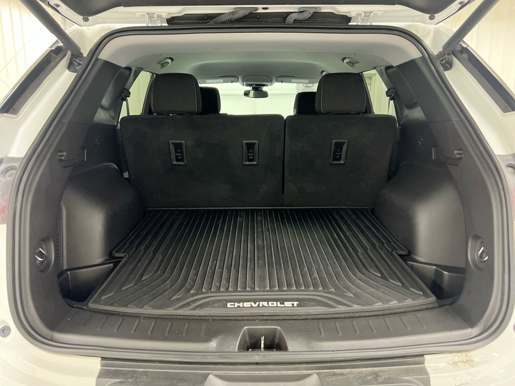 Used 2023 Chevrolet Blazer LT FWD image 23