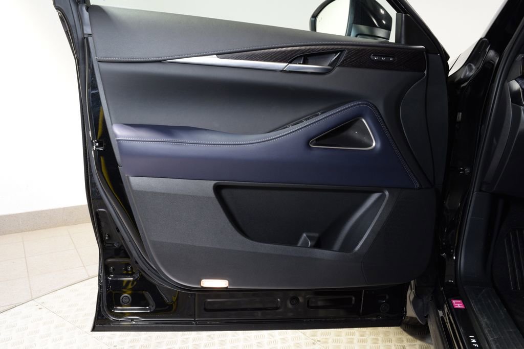 New 2026 INFINITI QX60 Sport w/ Dark Cargo Package image 10