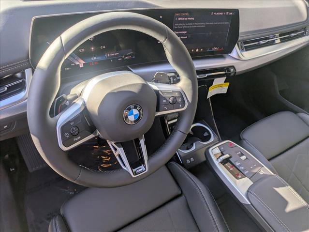 Used 2026 BMW X1 xDrive28i w/ Technology Package AWD/4WD image 3