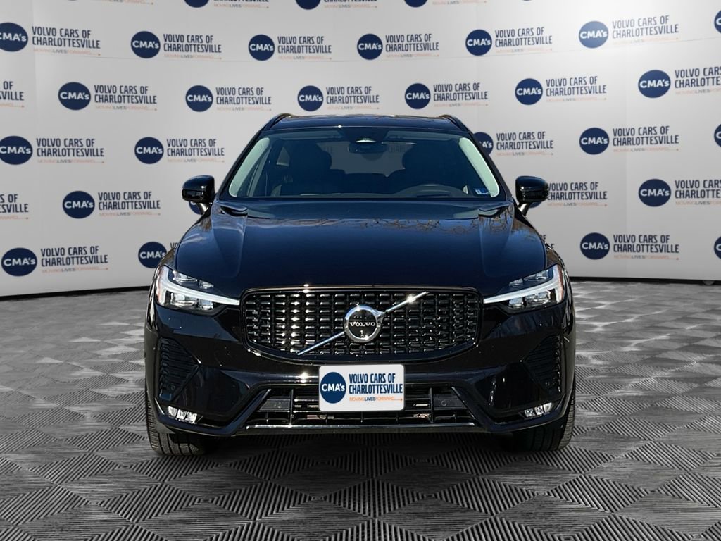 Certified 2025 Volvo XC60 B5 Ultra image 8