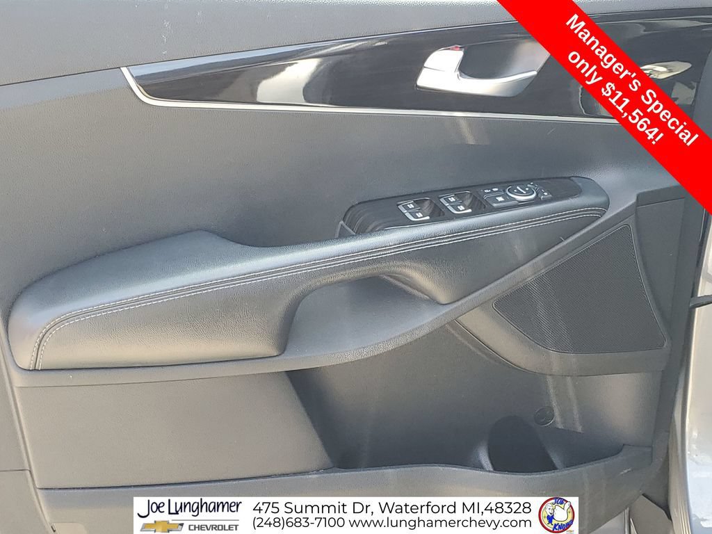 Used 2020 Kia Sorento LX AWD/4WD image 21