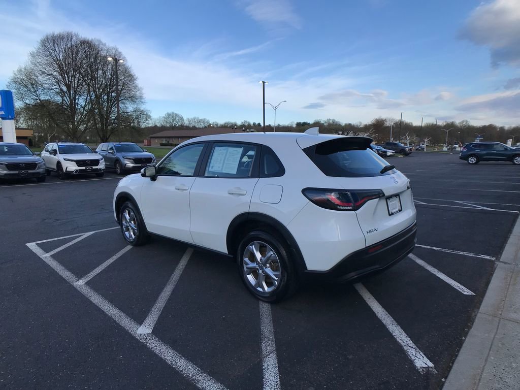 Certified 2023 Honda HR-V LX image 11